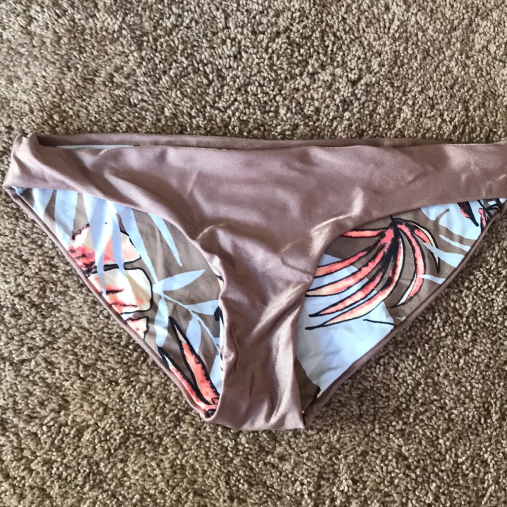 Maaji Reversible Bottoms💛